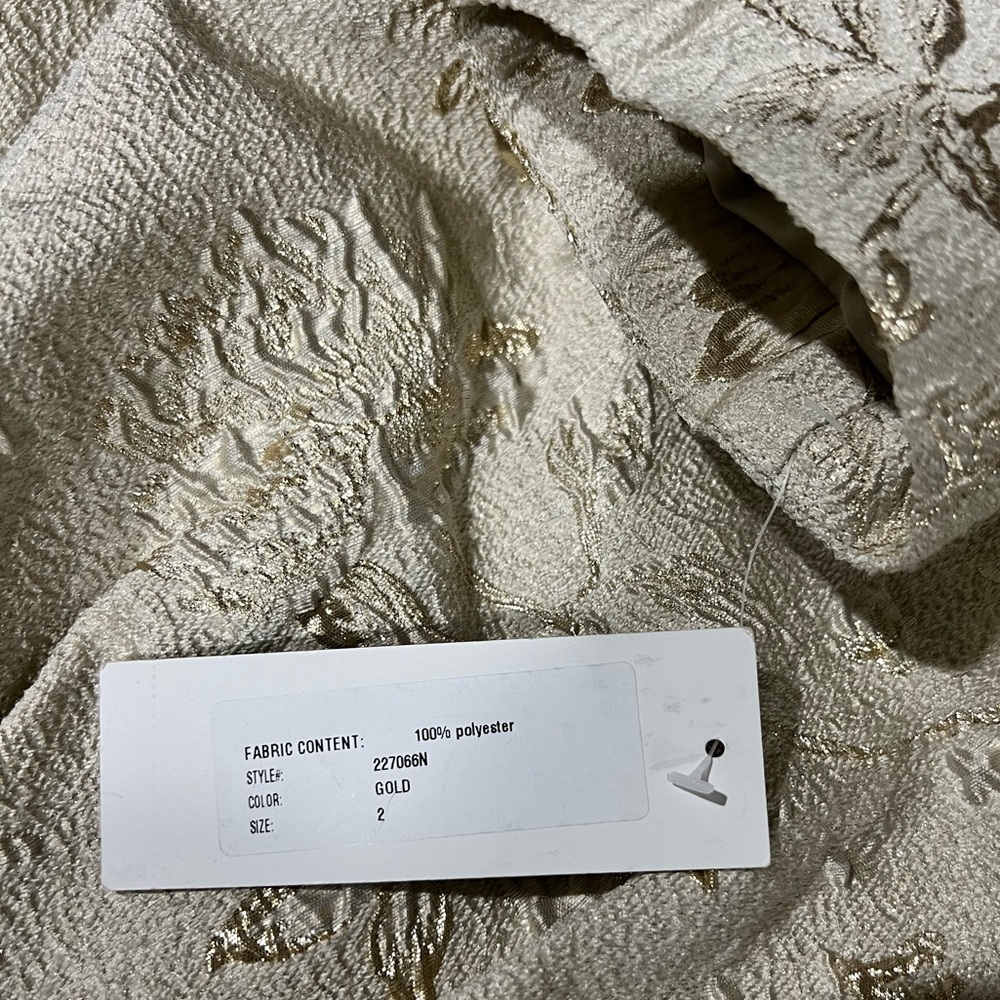 Neiman Marcus Mother of Bride Formal Gold Side Ruffle Trumpet Jacquard Gown sz 2 - Picture 3 of 13